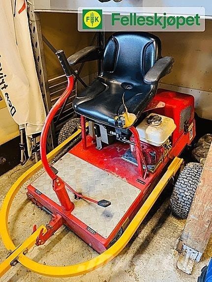  Tru Turf R52-11 Utilaje întreţinere terenuri - Altele