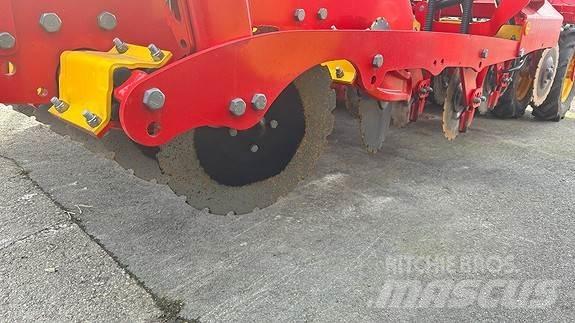 Väderstad RD300C Perforatoare