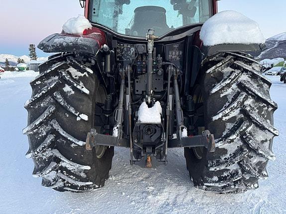 Valtra A105 H4 Tractoare