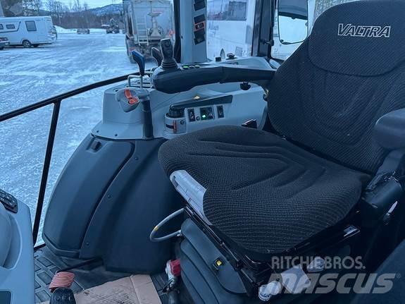Valtra A105H Tractoare