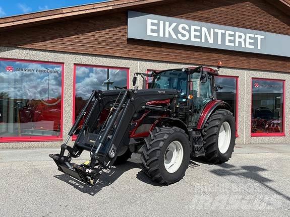 Valtra A114 Tractoare