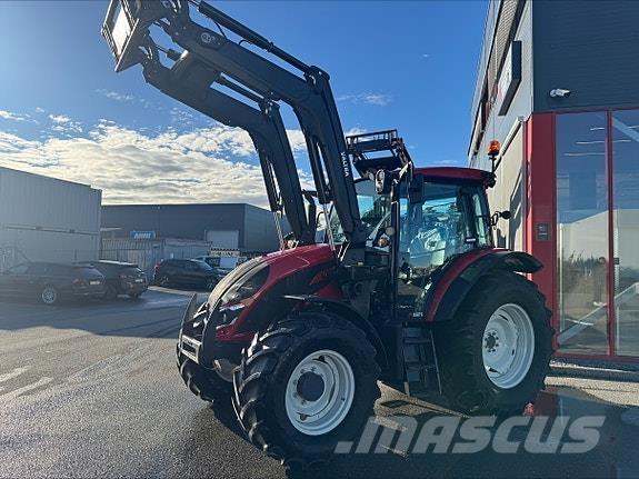 Valtra A115 H4 Tractoare