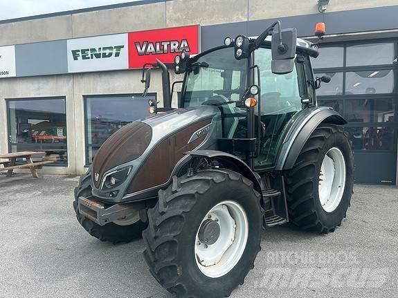 Valtra A94 Tractoare