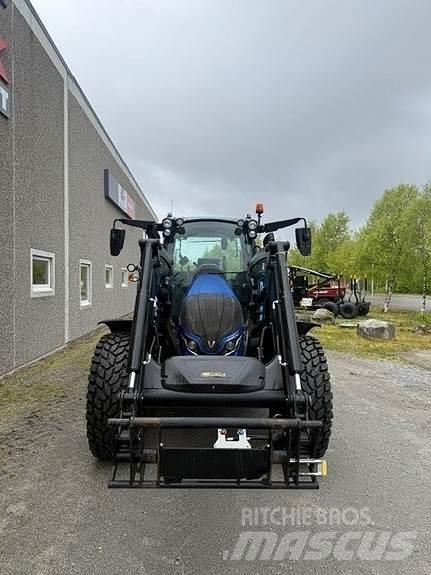 Valtra G 135 A Tractoare