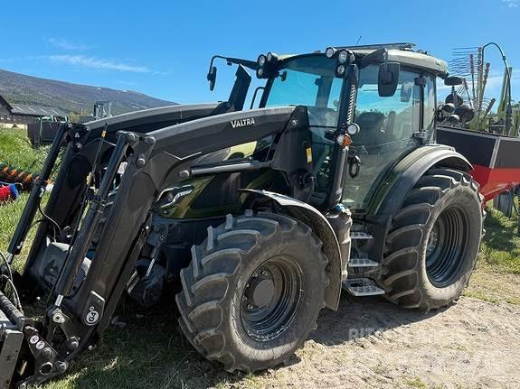 Valtra G 135 V Tractoare