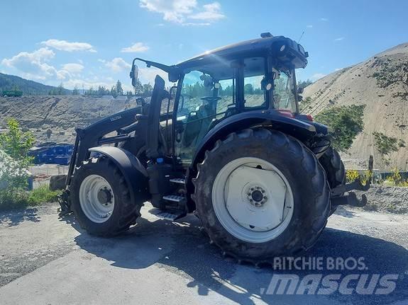 Valtra G105 Tractoare