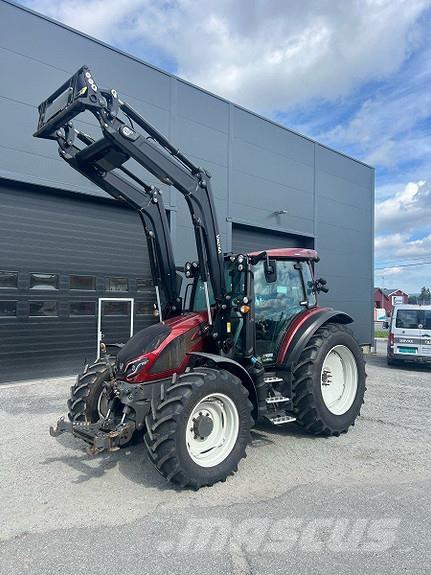 Valtra G115 Active Tractoare