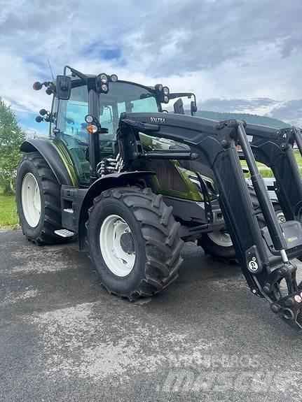 Valtra G115A Tractoare