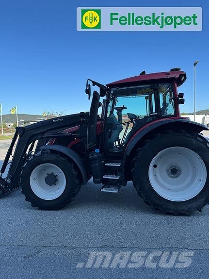 Valtra G125 Tractoare