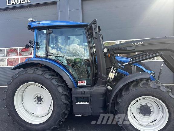Valtra G135 Activ Tractoare