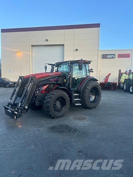 Valtra G135 Versu Tractoare