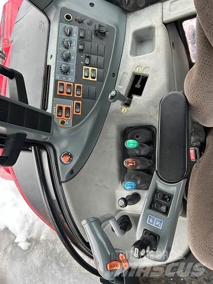 Valtra N103 Tractoare
