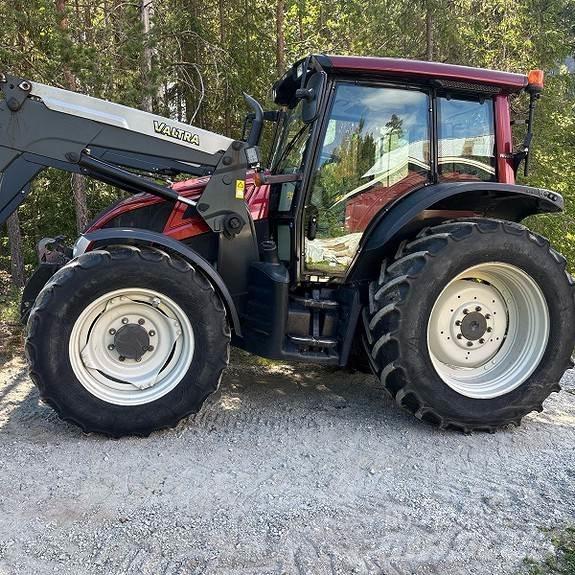 Valtra N103 Tractoare