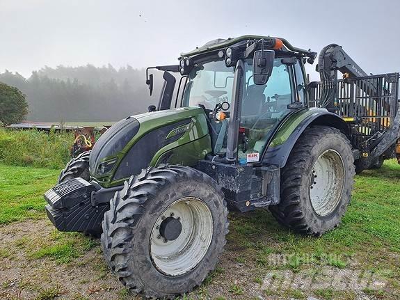 Valtra N154eA Tractoare