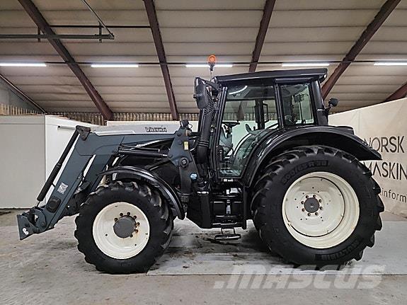 Valtra N163 Direct Tractoare