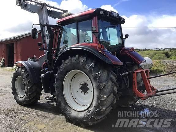 Valtra N163Direct Tractoare