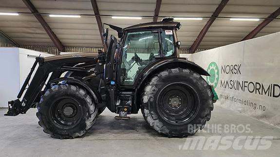 Valtra N174 Tractoare