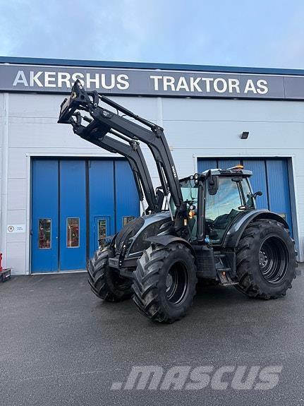 Valtra N174 Direct Tractoare