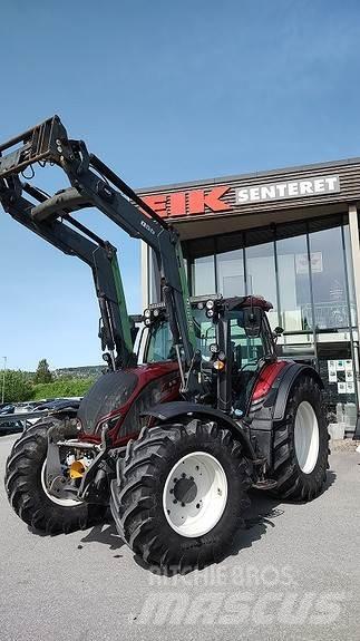 Valtra N174 Versu Tractoare