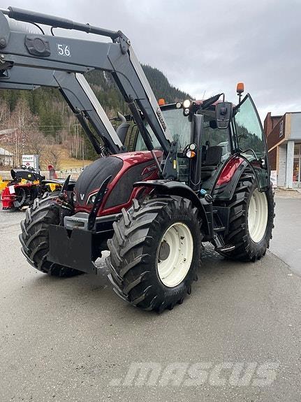 Valtra N174 Versu Tractoare