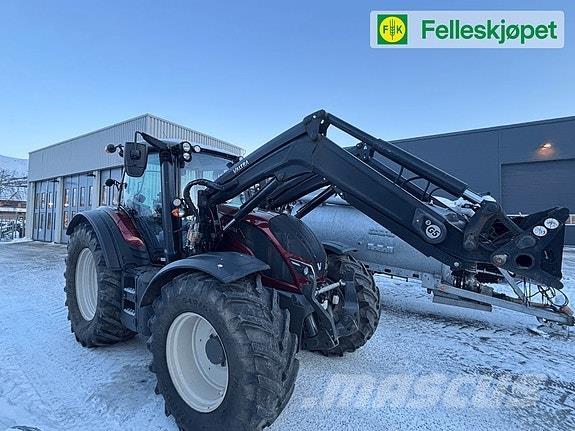 Valtra N174 Versu Tractoare