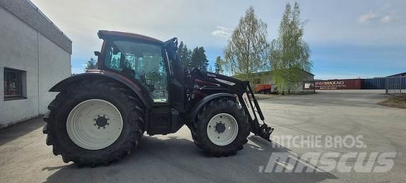 Valtra N174D Tractoare