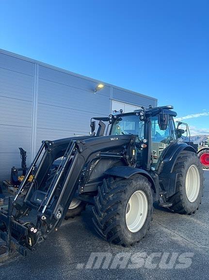 Valtra N174D Tractoare