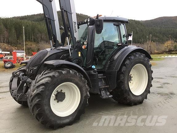 Valtra N174D Tractoare