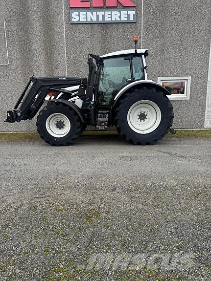 Valtra N174D Tractoare
