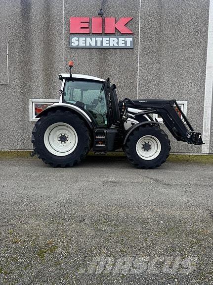 Valtra N174D Tractoare