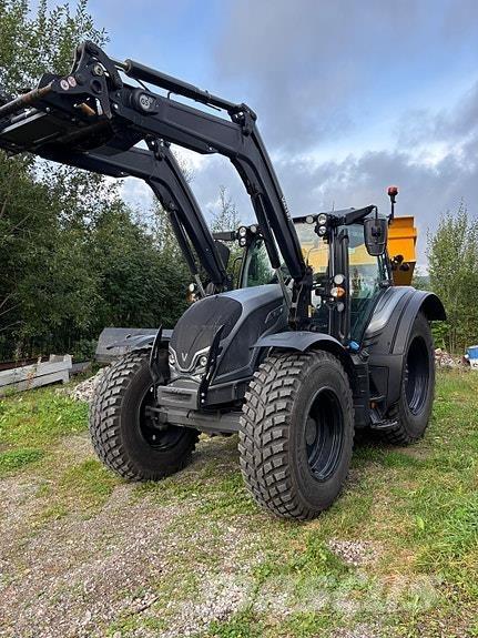 Valtra N175 Direct Tractoare