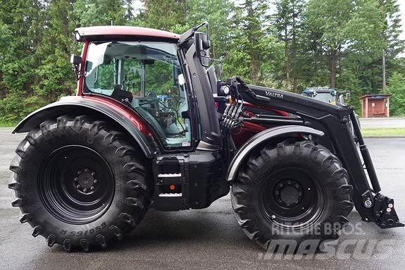 Valtra N175 HiTech Tractoare