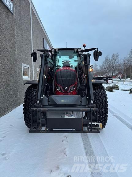 Valtra N175A Tractoare