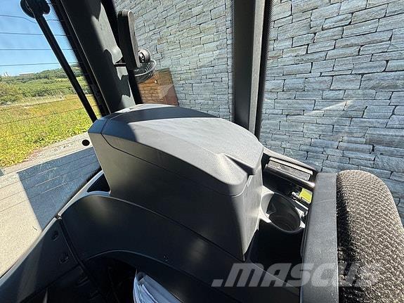 Valtra N175D Tractoare