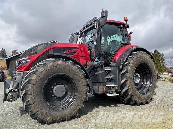 Valtra Q305 Tractoare
