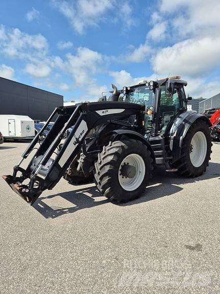 Valtra T 234 Versu Tractoare