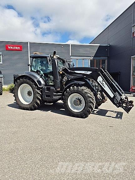 Valtra T 234 Versu Tractoare