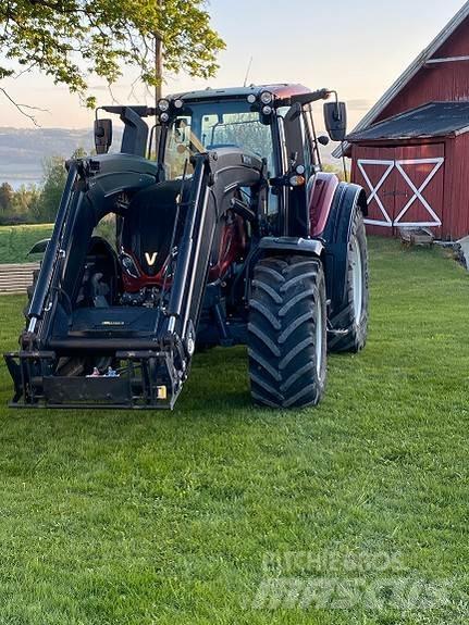 Valtra T174D Tractoare