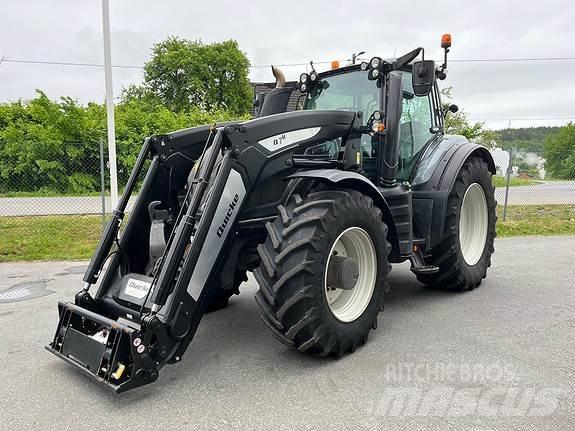 Valtra T234 Tractoare