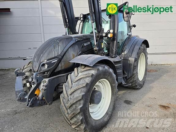 Valtra T234 Tractoare