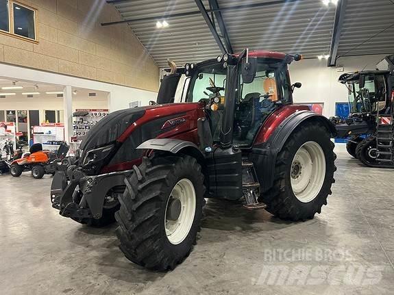 Valtra T234 Tractoare