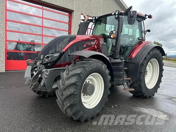Valtra T234 Tractoare