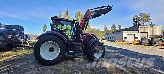Valtra T234 Tractoare