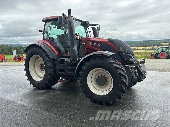 Valtra T234 Tractoare