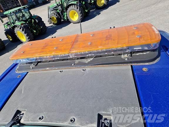 Valtra T235 Tractoare