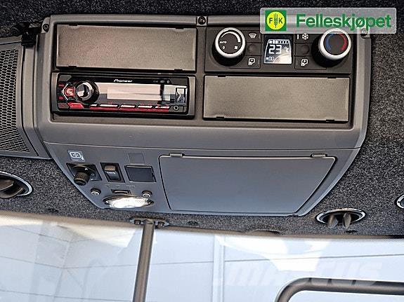 Valtra T235 Tractoare