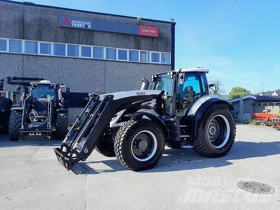 Valtra T235 Direct Tractoare