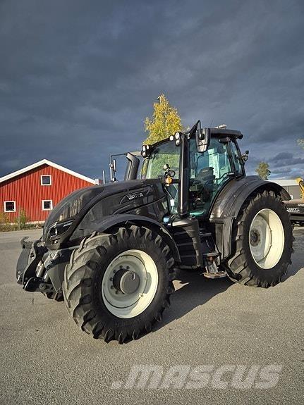 Valtra T254V Tractoare