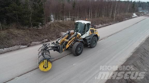 Vama EHA3000 Incarcator pe pneuri