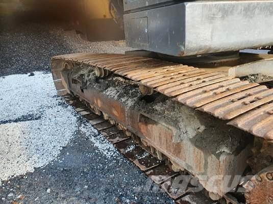 Volvo ECR235EL Excavatoare pe șenile
